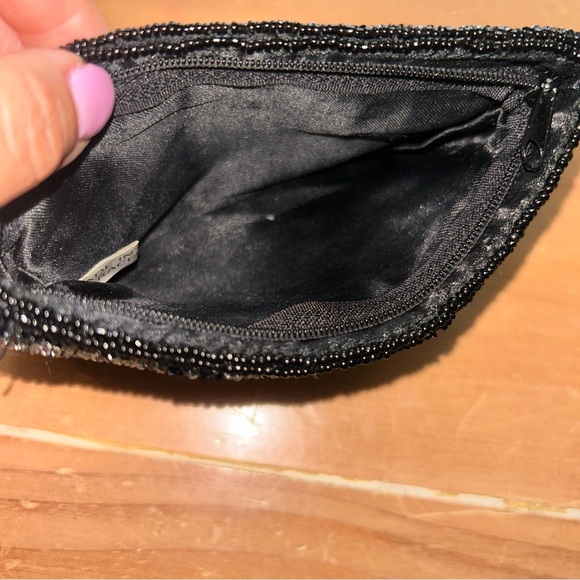 Elegant Black Beaded Clutch - Picture 4 of 4